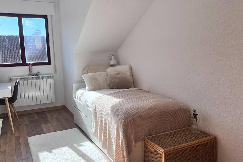 Piso En Picos De Europa - Riano Licencia Vut-Le-818 Apartment Exterior photo